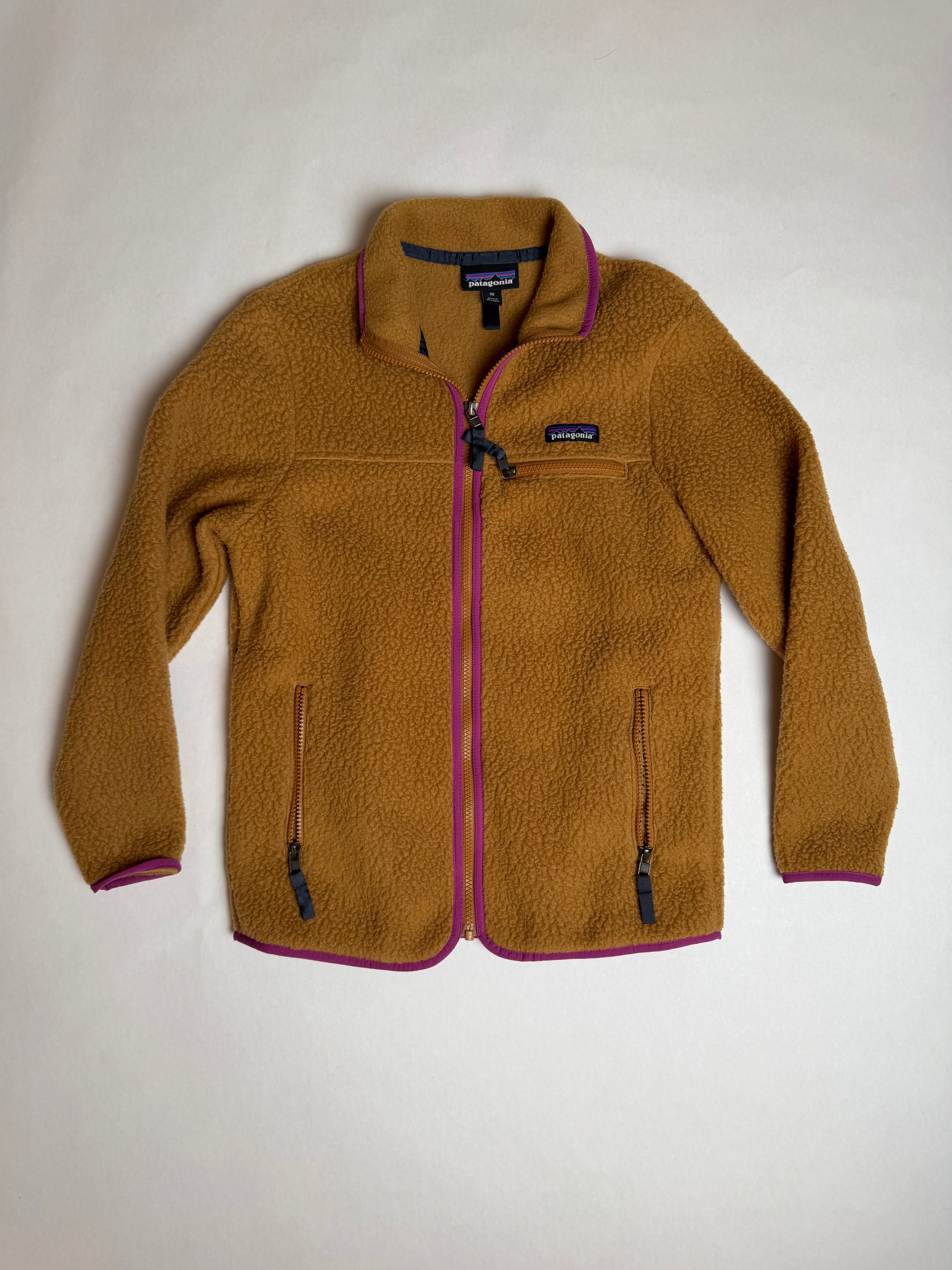 Patagonia Retro Pile fleece jacket in mulch brown with magenta trim