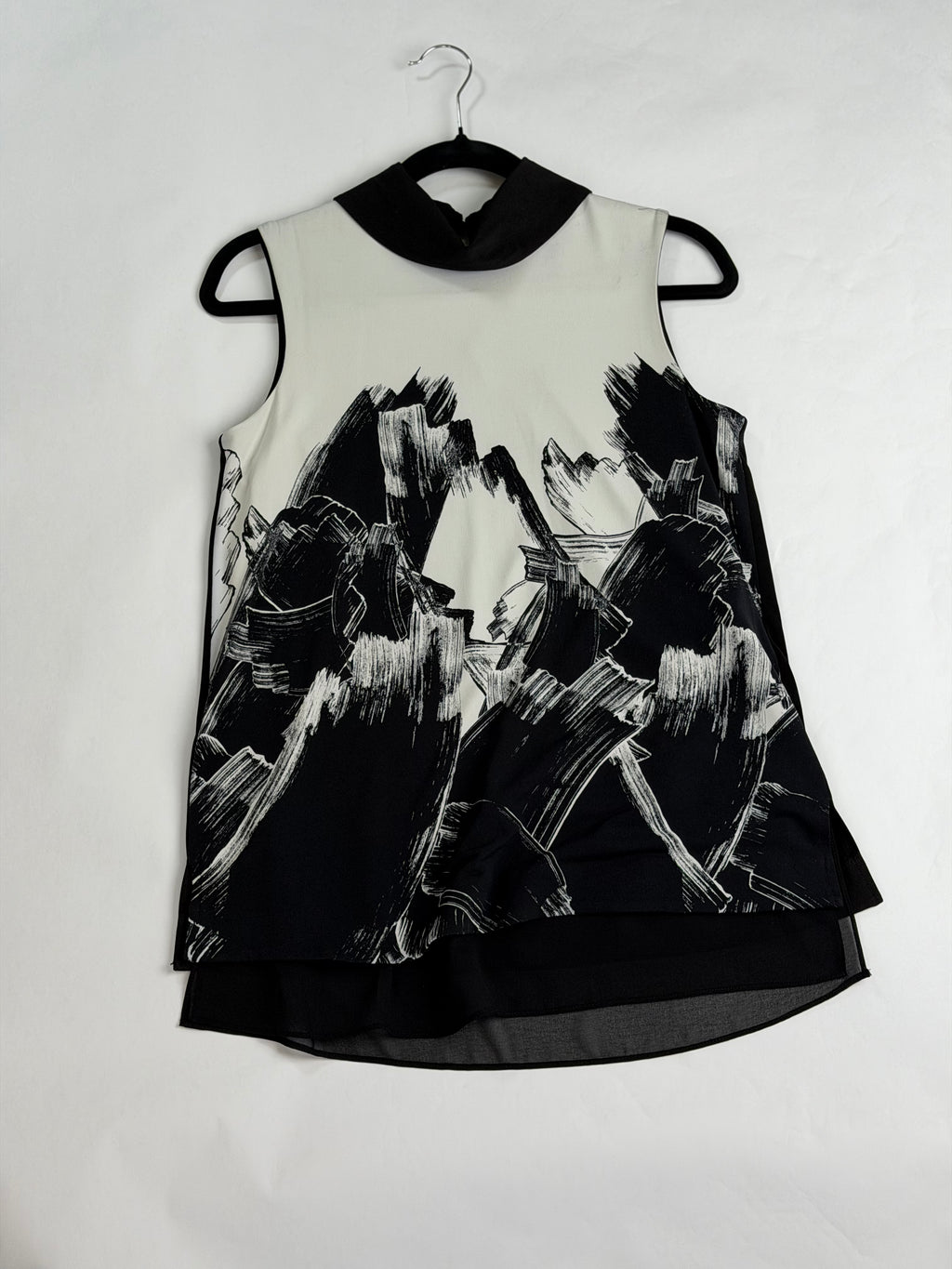 Karl Lagerfeld Paris Black + Cream brushstroke layered top